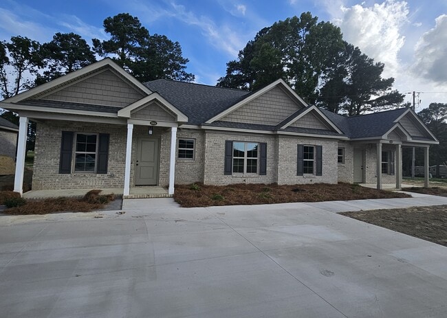 Building Photo - 894 Forehand Rd Rental