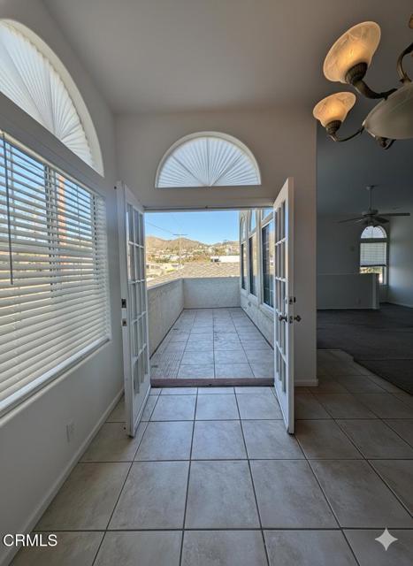 Photo - 165 S Santa Rosa St