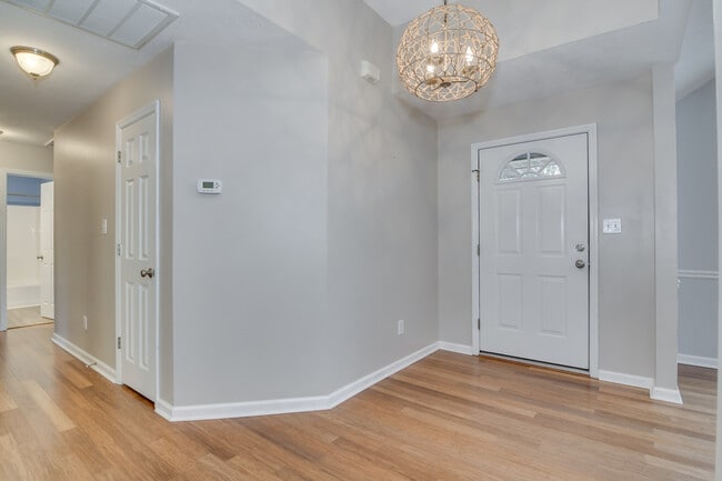 Photo - 529 St Julian Pl