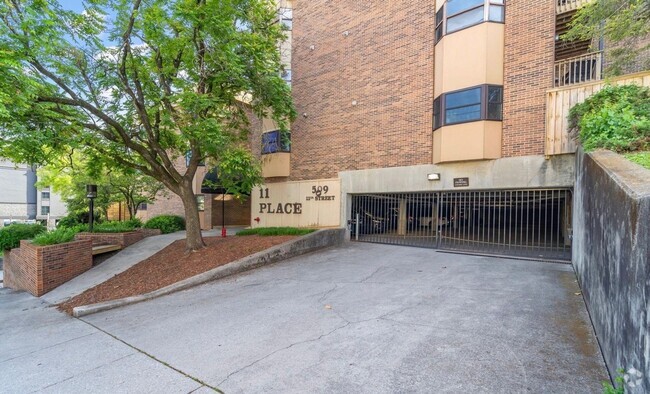 Building Photo - 2004 11th St Unit 2004 11th Place - A Rental