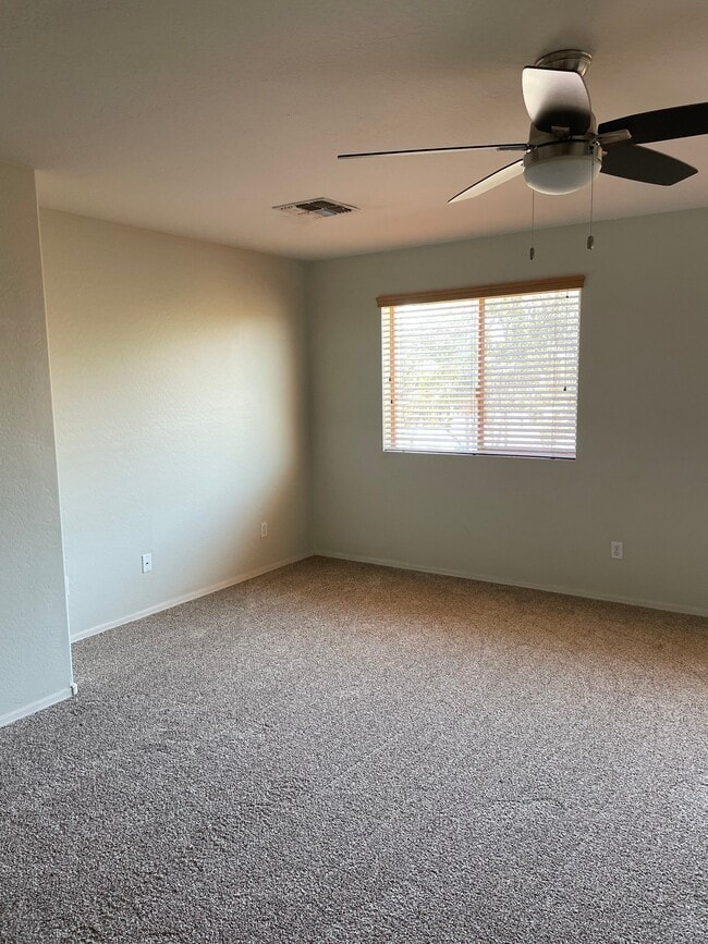 Photo - 14816 N 140th Ave