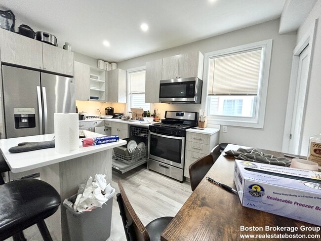 Photo - 23 Mount Vernon St Unit 3