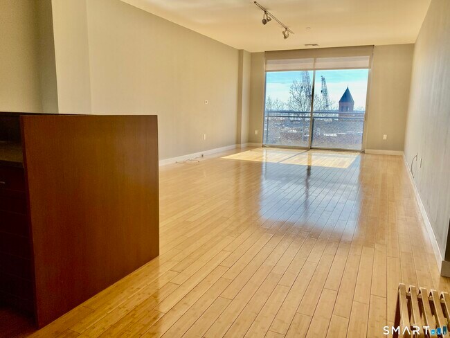 Photo - 33 N Water St Unit 506