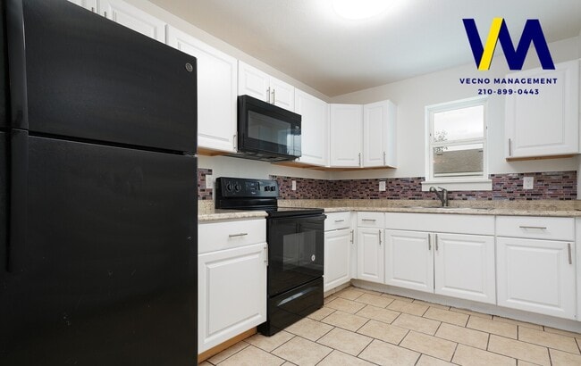 Photo - 302 Cooper St