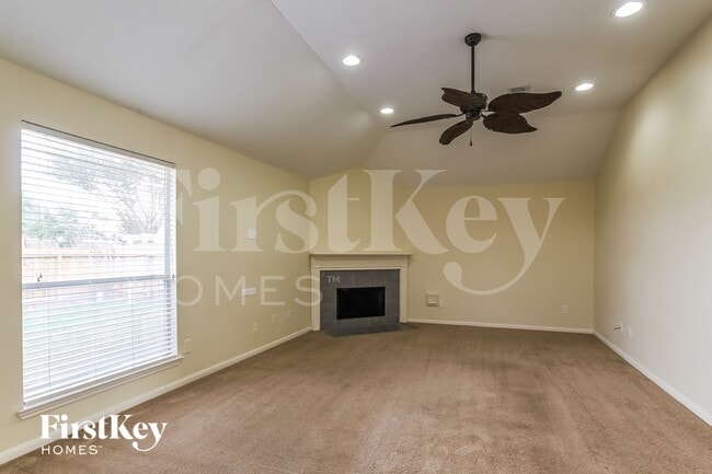 Photo - 3507 Banks Run Ln
