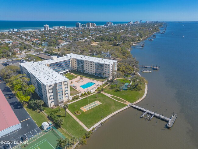 1224 S Peninsula Dr Unit 222