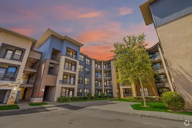 Building Photo - Avita Alamo Heights Rental