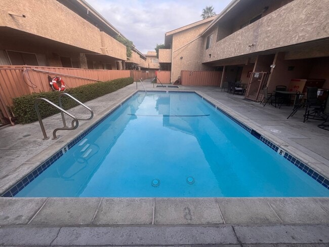 Photo - Columbus Terrace