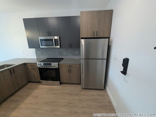 Photo - 199 Gardner St Unidad 406