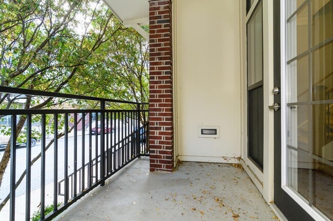 Photo - Biltmore Park Townhouse