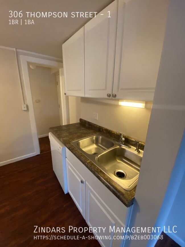 Photo - 306 Thompson St Unit 1