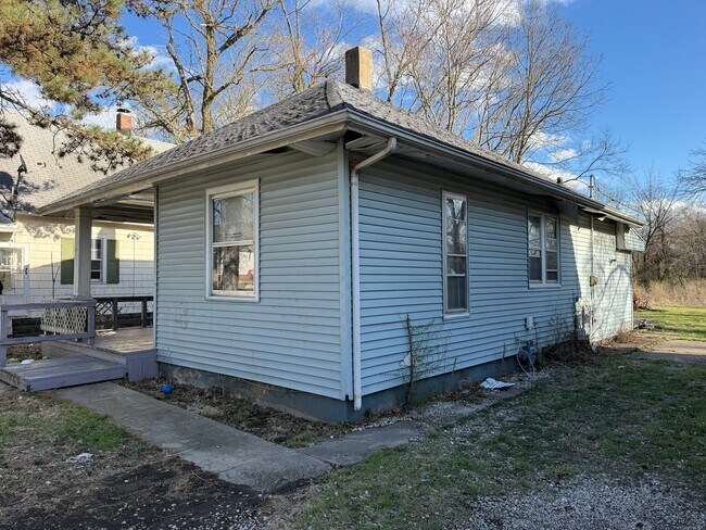 Photo - 803 E Whitmer St