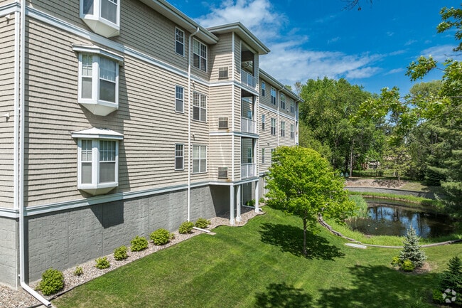 Photo - Cardinal Pointe of Oakdale