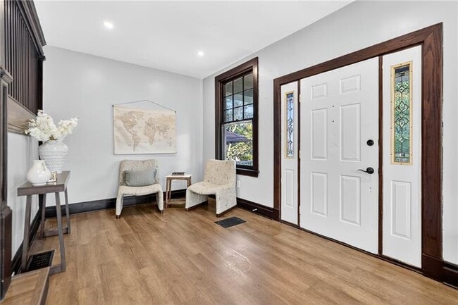 Photo - 3963 Brighton Rd