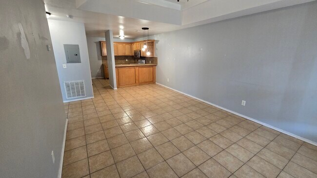 Photo - 1319 Nesmith St Unit C