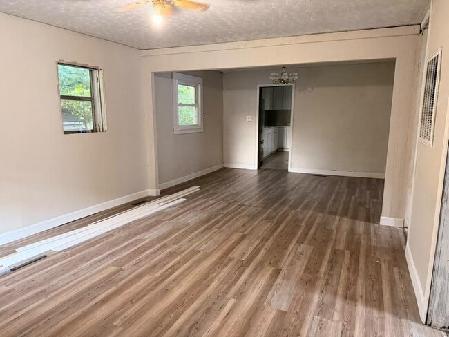 Photo - 2209 Chicago Ave
