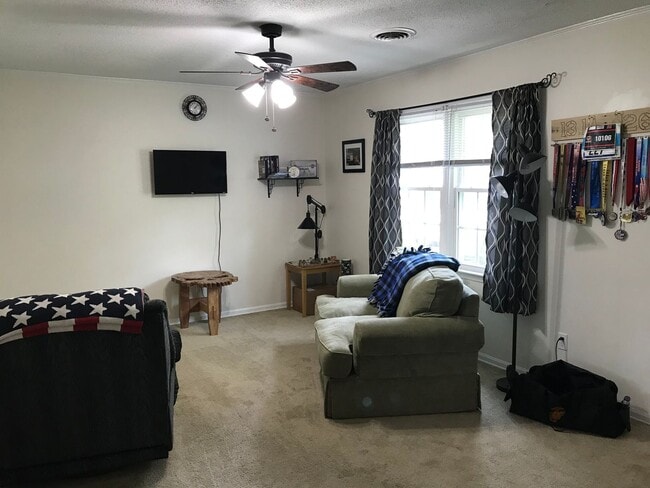 Photo - Affordable 3 Bedroom 1 Bathroom Home