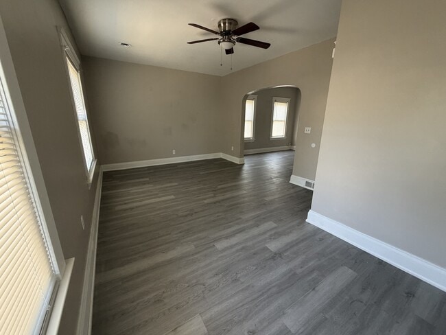 3607 Daisy Ave Unidad 1