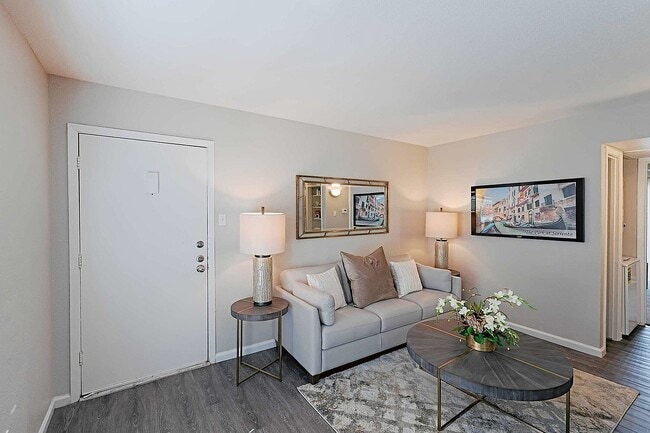 A39_8077_Web_Final - The Park at Sorrento - Texas