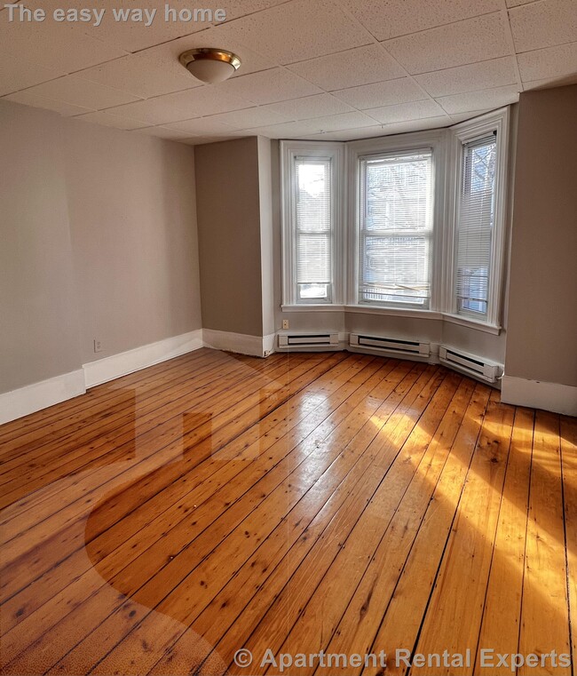 Photo - 9 School St Unit #2