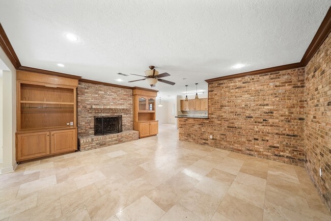 Building Photo - 4419 Grass Valley St