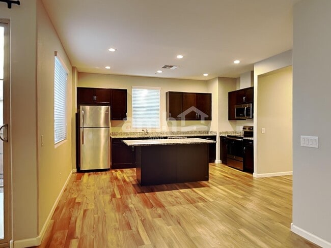 Photo - 20715 W Stone Hill Rd
