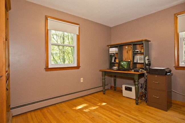 Photo - New Listing! Single Family Home in Yarmouth