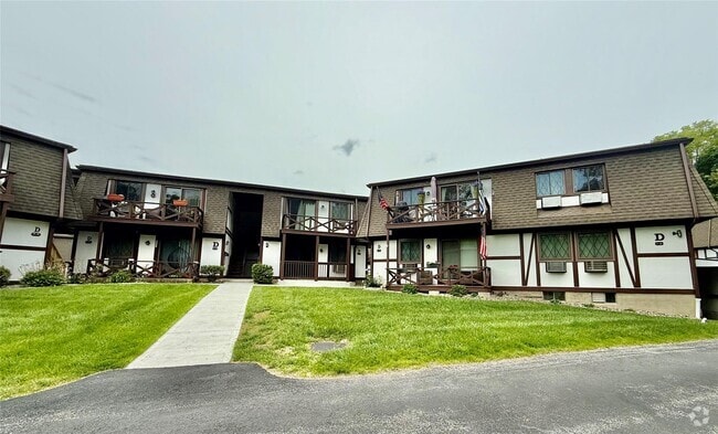 Building Photo - 129 Main St Unit D5 Rental