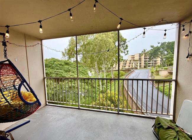 95-2031-2031 Waikalani Dr