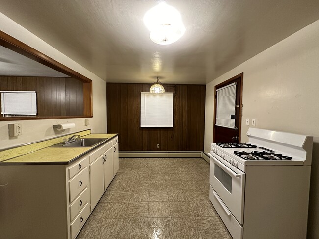 Photo - 428 4th Ave Unidad 2nd Floor