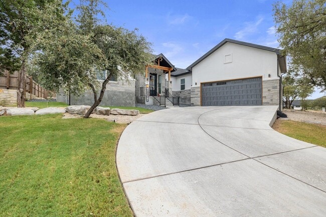 Photo - 96 Primrose Ln