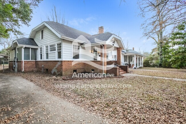 Photo - 409 Hampton St