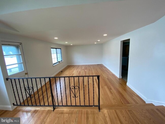 Photo - 1 Niamoa Dr