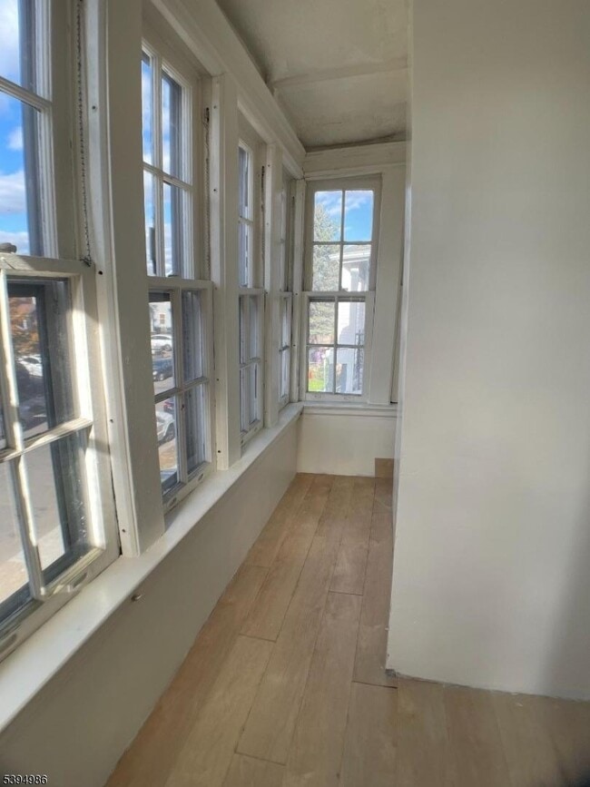 Building Photo - 174 N 17th St