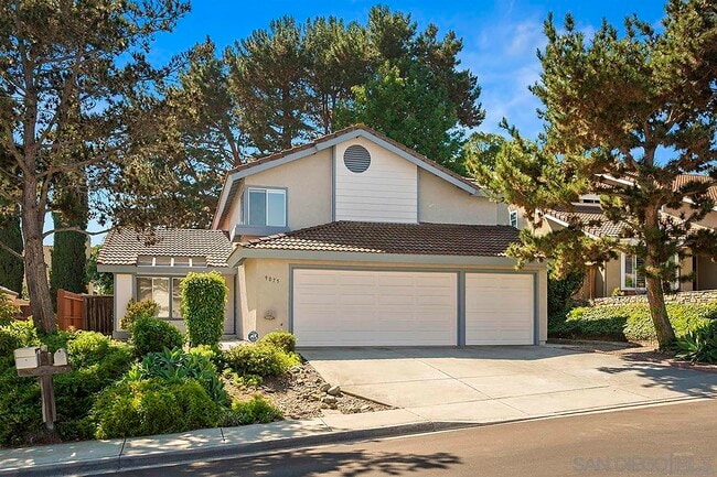 Photo - 9075 Westvale Rd House