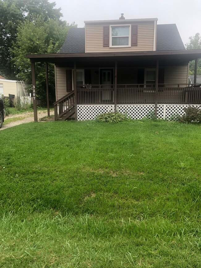 Photo - 3207 Alpena St