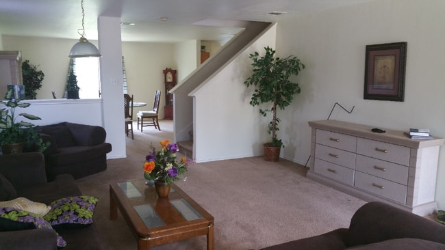 Photo - 7234 Leafwind Dr