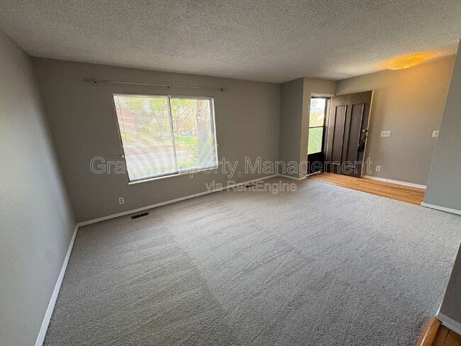 Photo - 3541 S Kittredge St