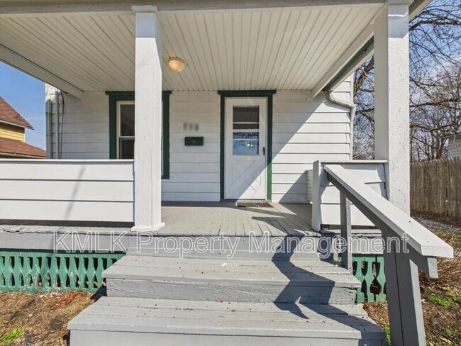 Photo - 773 Montana Ave