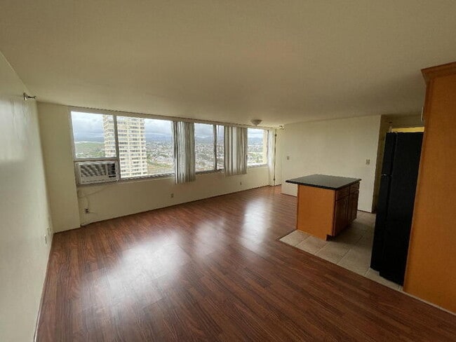 Photo - To register for the showing time below, no...