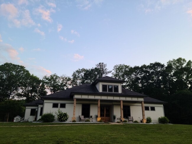 Photo - 1760 Flatbottom Rd