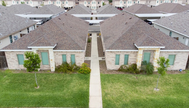 Building Photo - 420 Carlisle Ave Unit 1