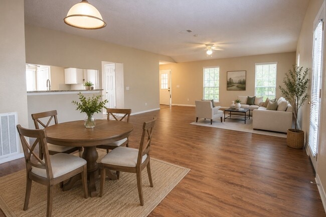 Photo - 3207 Rimrock Dr