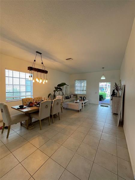 Photo - 4382 Fox Ridge Dr