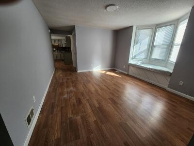 Photo - 191 E Main St Unidad 1