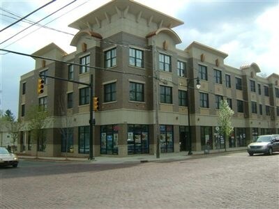 Uptown Village - Uptown Village Apartments