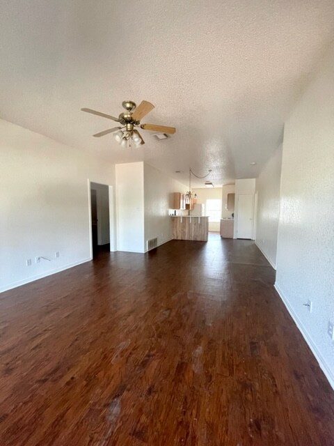 Photo - 1909 S 14th St