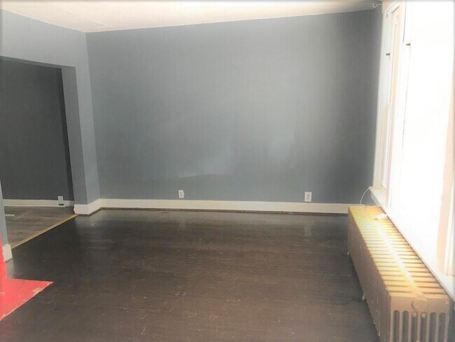 Photo - Birmingham Avenue 201