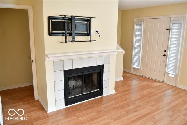 Photo - 516 E 10th St