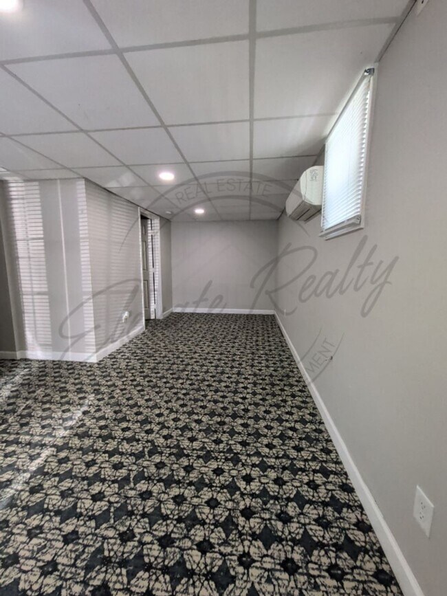 Photo - Cozy Garden Apartment in Donelson with a Spring Special! Unit McGavock Pike 250 B